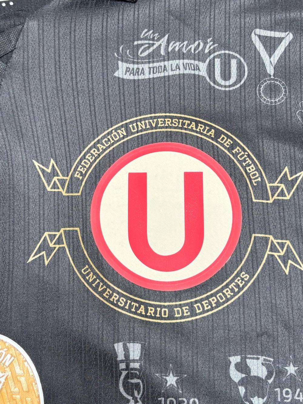 Marathon Universitario de Deportes special edition jersey - Picture 3 of 7